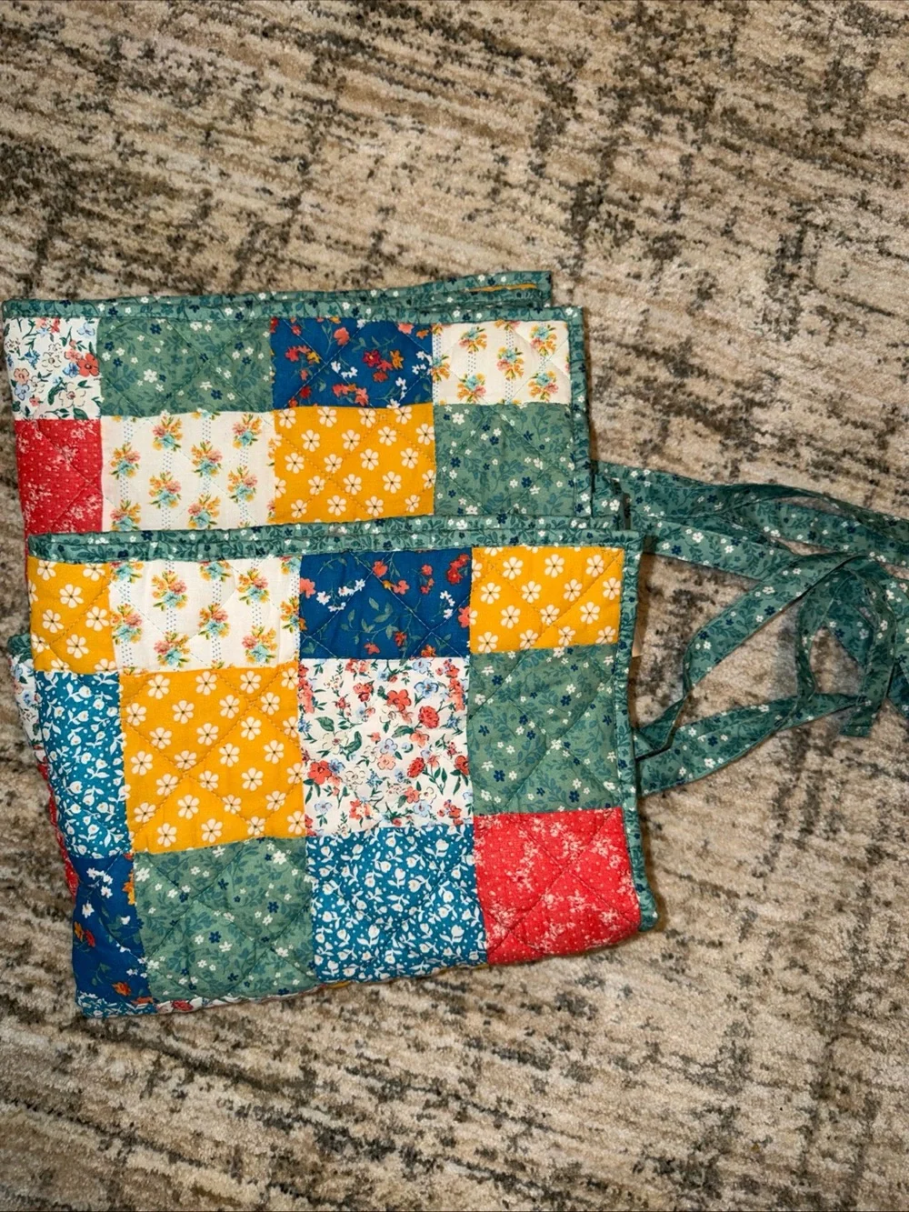Pioneer  woman 2 pillowcase patchwork 27.5x21.5